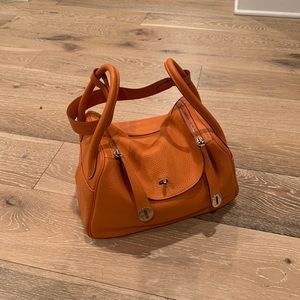 SOLD Hermes Lindy 30 orange